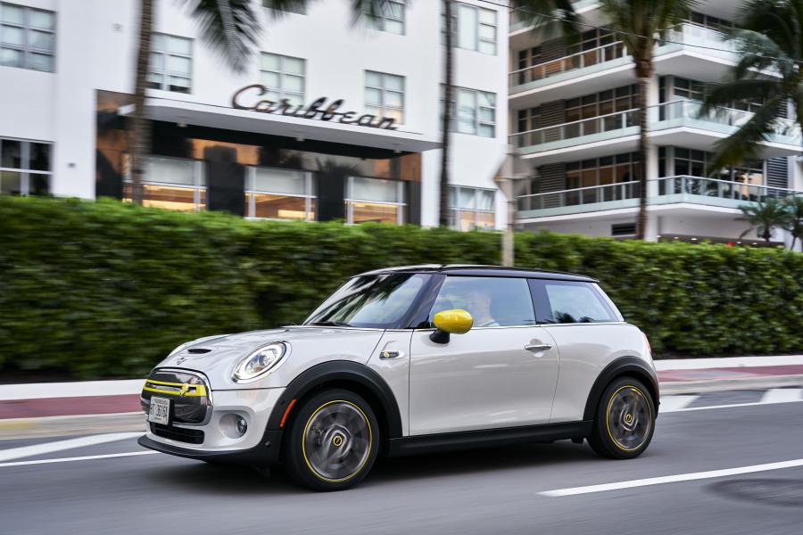  Mini Cooper SE (F56) 2020 года  (NA) (фото 67 из 342)